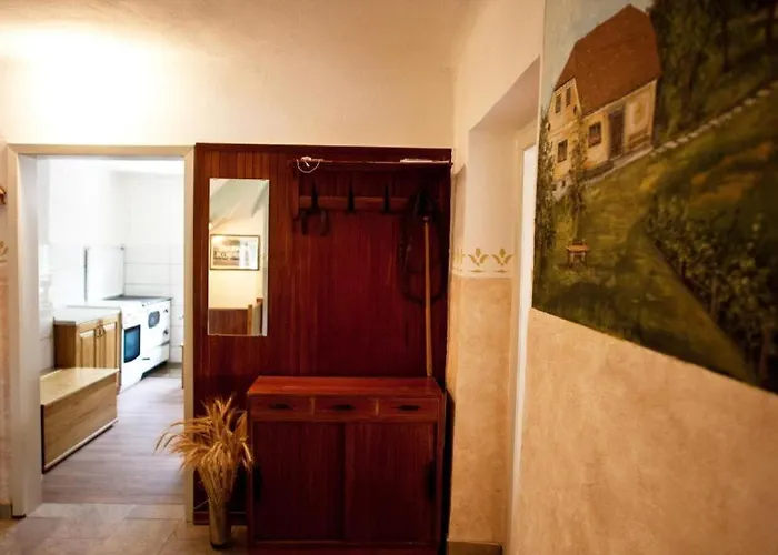 Pocitniska Hisa Pod Rajhovko 別荘